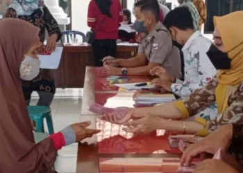 BLT Kesra Rp900 Sudah Dicairkan Di Beberapa Daerah, Cek Segera Nama Kamu!