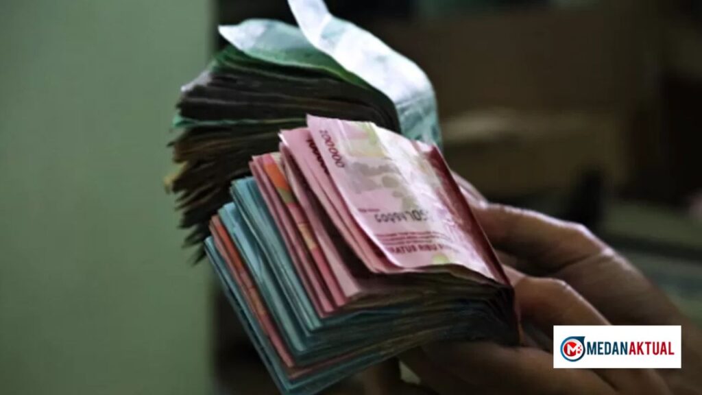 Cek Bansos Tanpa Antre, Cukup KTP dan Aplikasi di HP
