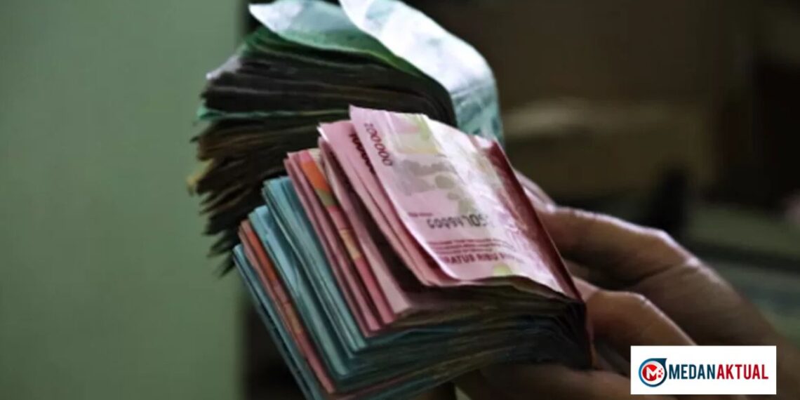 Cek Bansos Tanpa Antre, Cukup KTP dan Aplikasi di HP