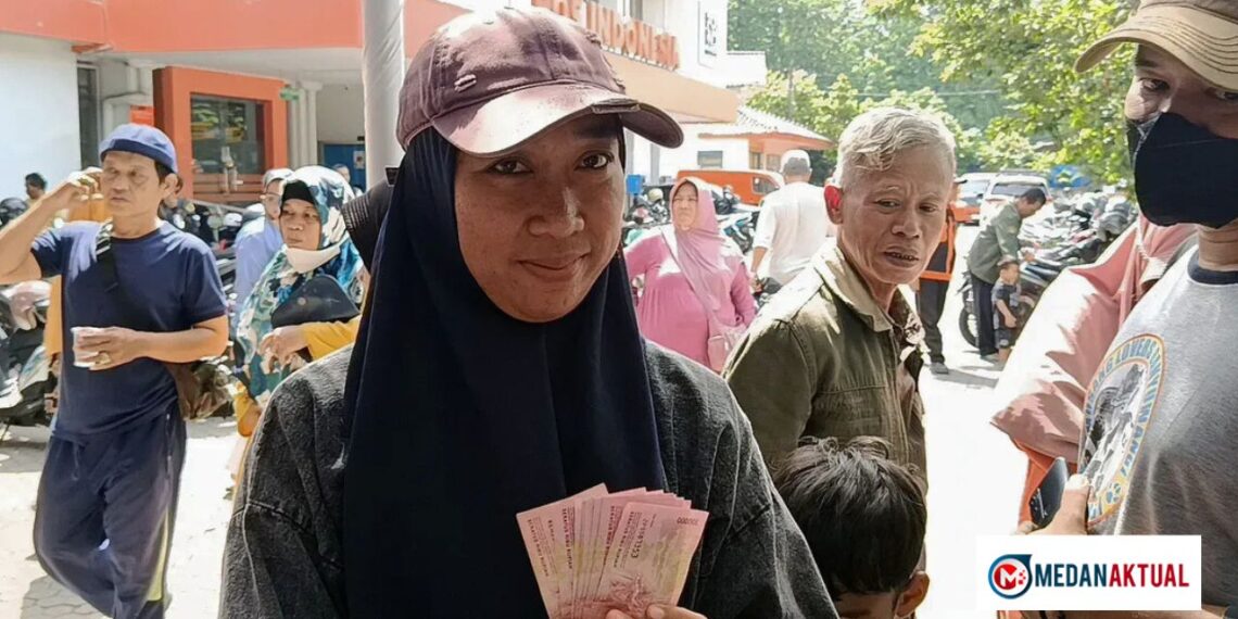 Bansos 2025 Mulai Disalurkan! Cek BLT Kesra, PKH, dan BPNT Lewat Link Resmi