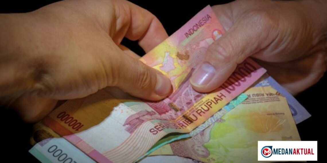 Ingin Tahu Dapat BLT Rp900 Ribu? Cek Pakai KTP Saja