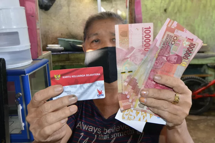 Info Pencairan Bansos Terbaru!: PKH, BPNT, BLT Kesra & Beras + Minyak Goreng, Siapa Yang Layak?