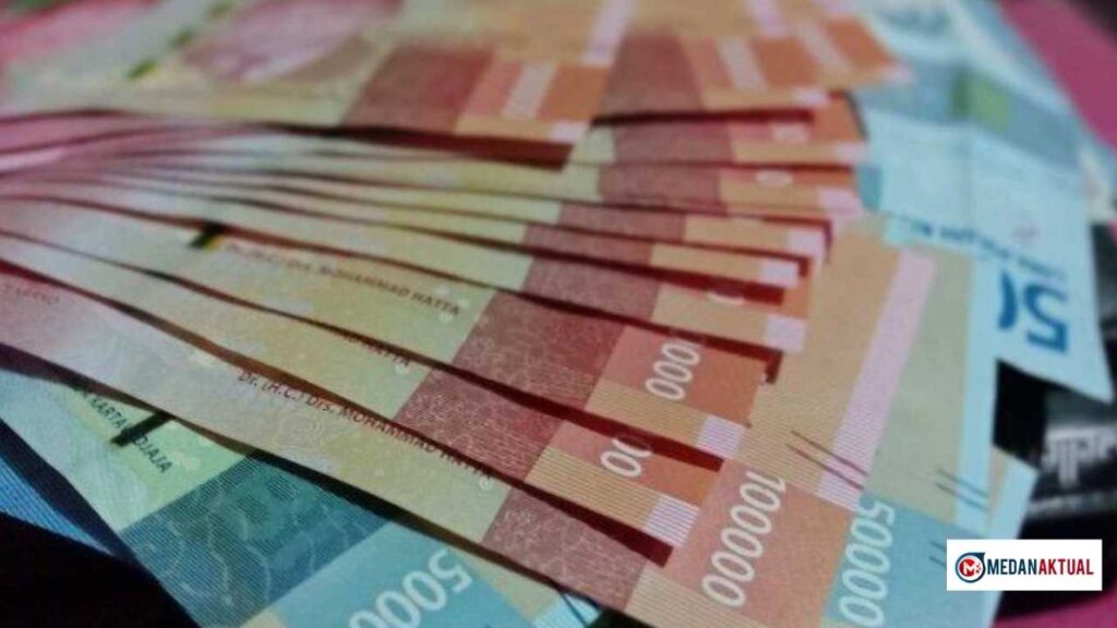 Keluarga PMI Dapat Bansos 2025? Simak Syarat, Mekanisme, dan Cara Ceknya