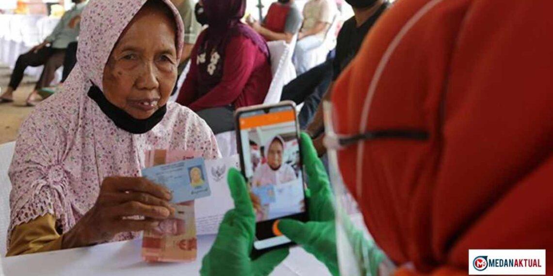 Kemensos Sediakan Command Center 171 untuk Usul dan Sanggah Data Bansos