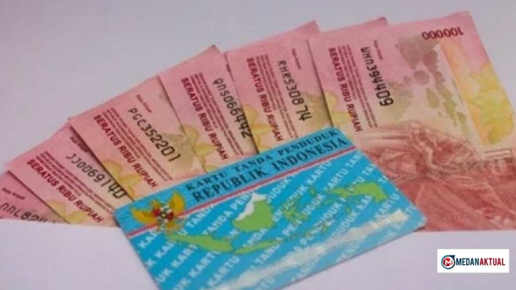 Apakah KTP-mu Berhak Meneria Bansos BPNT/PKH? Ini 4 Tandanya