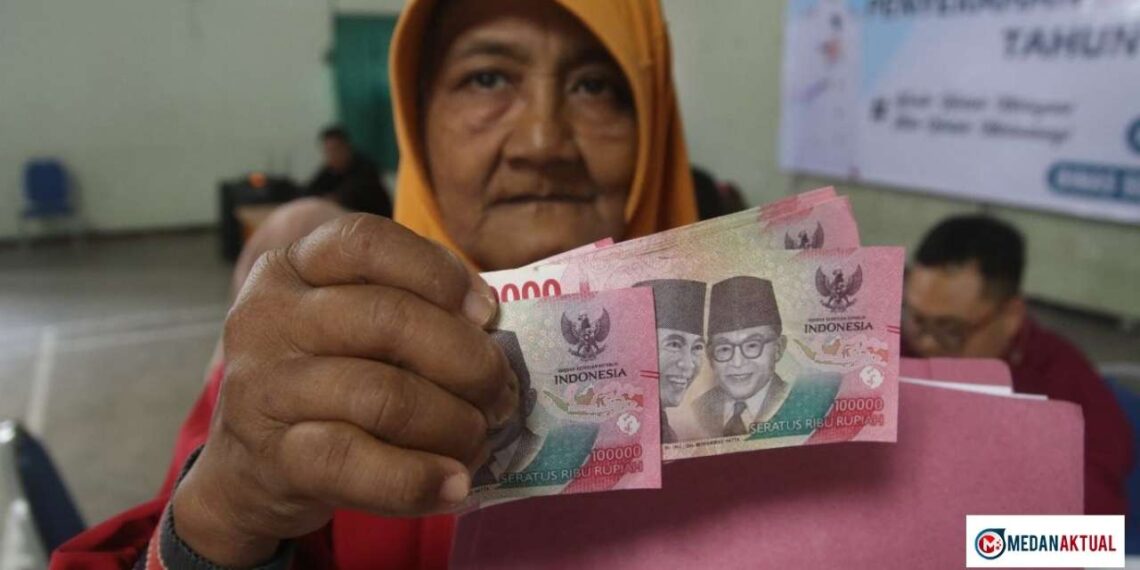 Ingin Tahu Bansos Apa Saja di 2025? Ini Daftar Program Kemensos