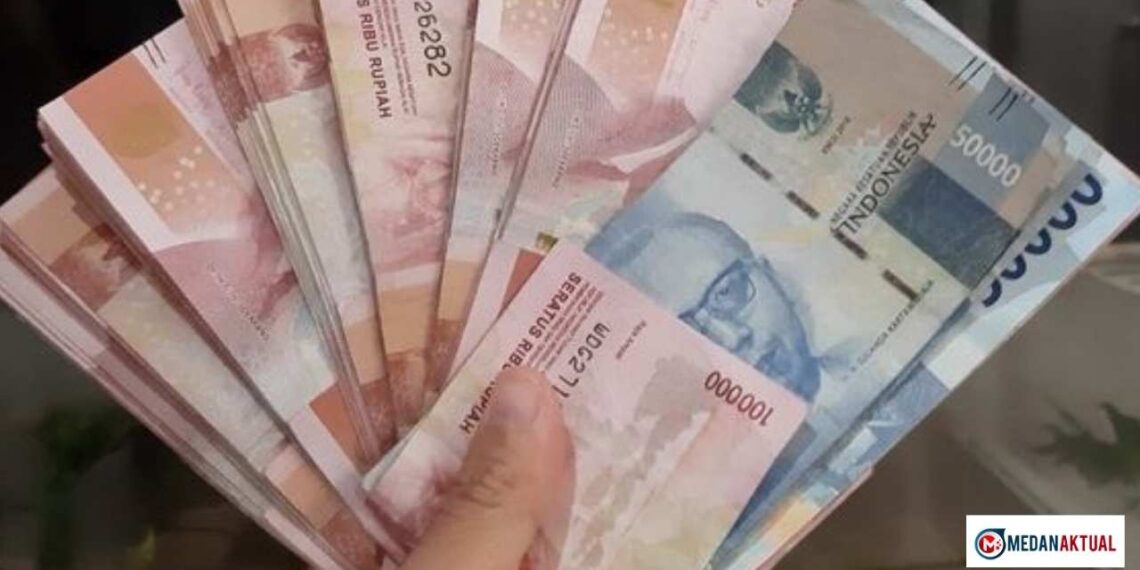 Begini Cara Cek Desil & Status Bansos Rp900 Ribu di Situs Resmi Kemensos