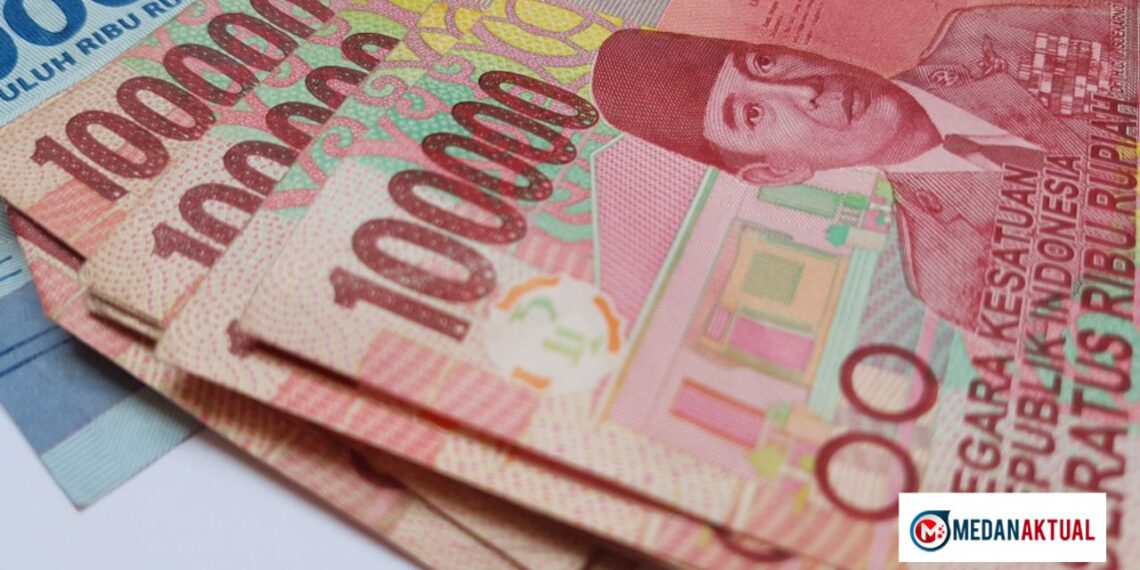 BLT Rp900 Ribu Bulan Ini: Cara Mengetahui Nama Penerima Resmi