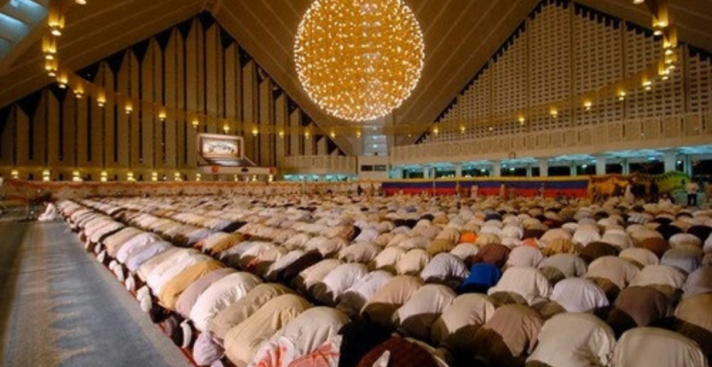 Bacaan Niat Shalat Terawih, Lengkap Dengan Tata Cara Yang Benar