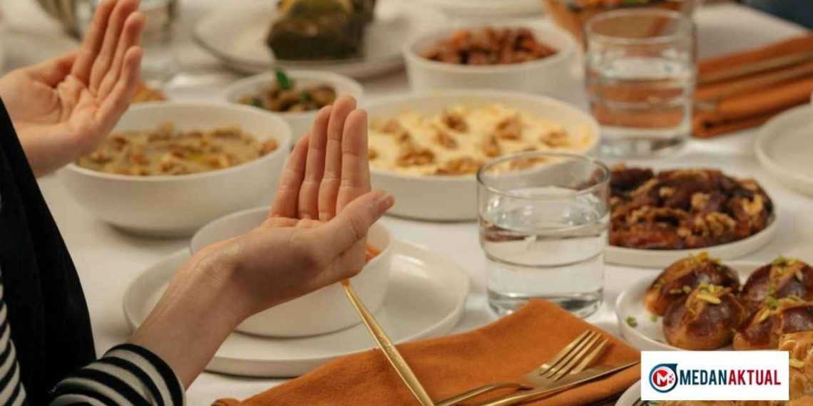 Resmi! Puasa 2026 Dimulai 19 Februari, Cek Waktu Imsak dan Buka Puasa di Kotamu