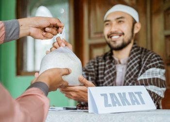 Bacaan Niat Zakat Fitrah Lengkap dengan Arti dan Terjemahannya