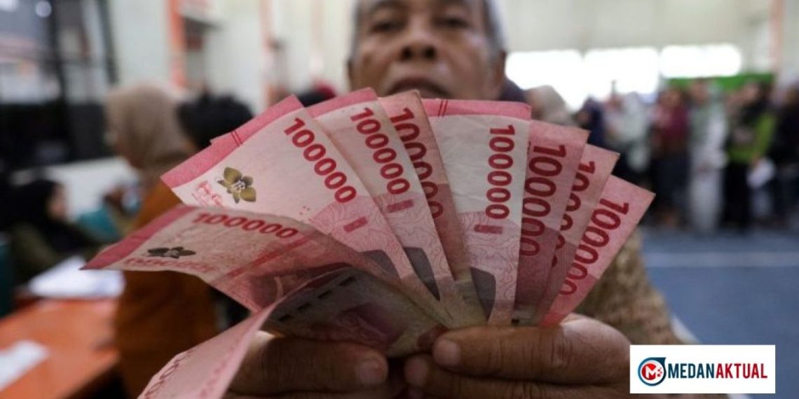 Praktis! Cara Cek Desil Bansos Lewat HP Hanya Pakai NIK