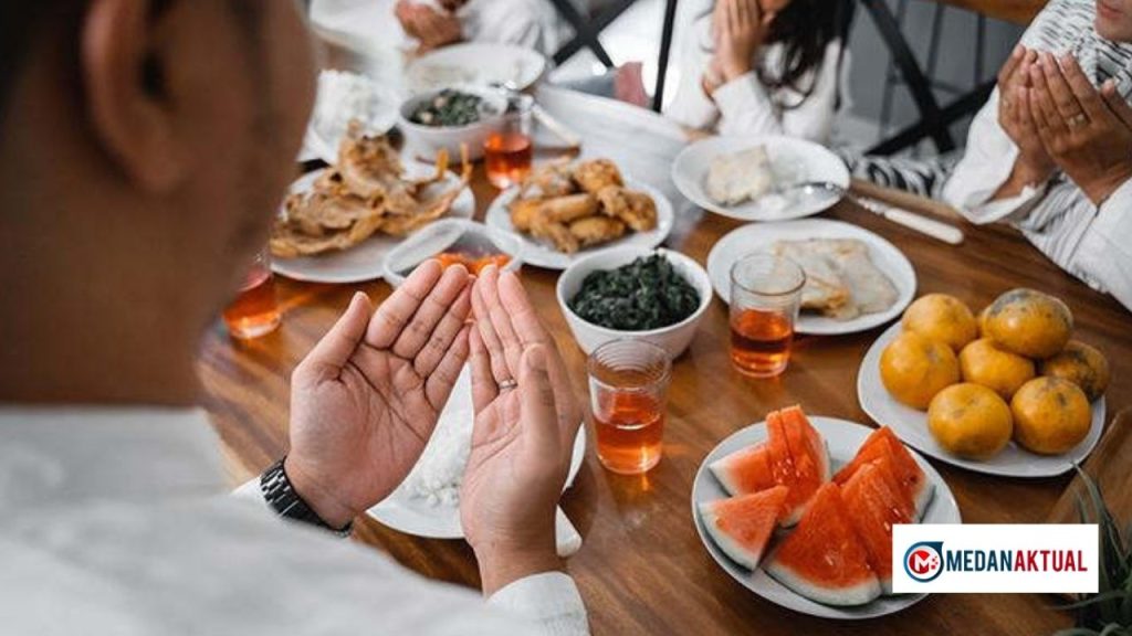 Jam Buka Puasa Kota Padang, Pekanbaru & Palembang Hari Ini 4 Maret 2026