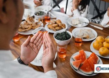 Jam Buka Puasa Kota Padang, Pekanbaru & Palembang Hari Ini 4 Maret 2026