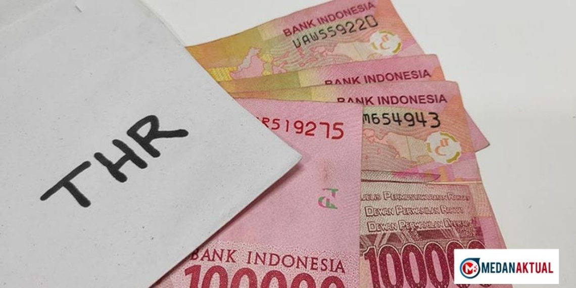 THR Lebaran 2026 Cair Pekan Ini! Ini Jadwal Resmi dan Sanksi untuk Perusahaan