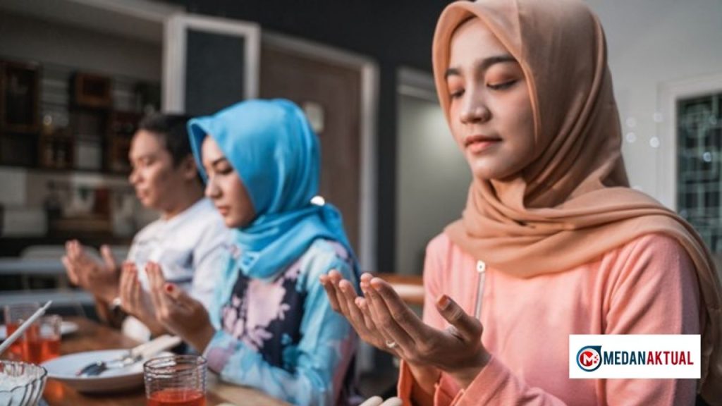 Jadwal Buka Puasa Kota Padang, Pekanbaru dan Palembang Hari Ini, 2 Maret 2026