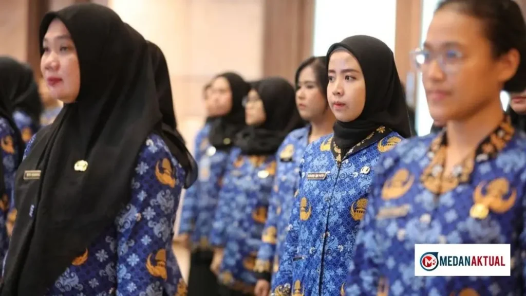 Gaji ke-13 2026: Siapa Saja Penerimanya?